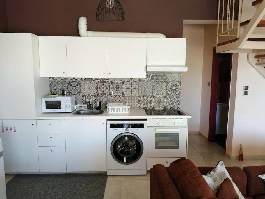Nikolas Apartment. Aktaio Rio Patra Luaran gambar