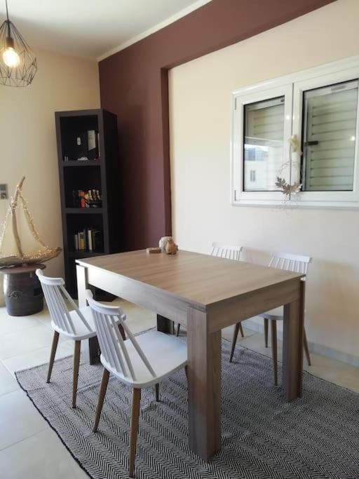 Nikolas Apartment. Aktaio Rio Patra Luaran gambar